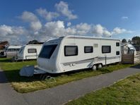 Hobby 650 kfu prestige "barnkammare"