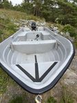 Ryds 1027 och Evinrude 25 hk 2-takt