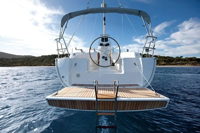 Uthyres Bavaria 32 Cruiser från Öckerö på västkusten image