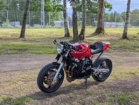 Caferacer / streetfighter - Kawasaki ZR-7