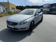 Volvo V60 T5 Geartronic Summum Euro 6 Skinn Drag 245hk