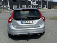 Volvo V60 T5 Geartronic Summum Euro 6 Skinn Drag 245hk