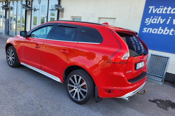 Volvo XC60 2.4D Geartronic Momentum, R-Design Euro 4 säljes i Linköping ...
