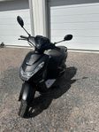 Kissbee black edition moped 