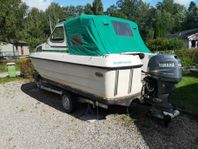 Flipper 580 Cabin med 60 hk Yamaha 4-takt och trailer
