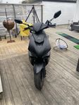 Drax moped