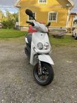 moped Yamaha Neos 4