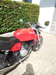 Ducati GT1000 med uppgraderade komponenter