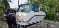 Uttern 5500 ht med Mercury 115hk