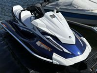 Yamaha Waverunner 2018 med trailer och stora Garmin GPS