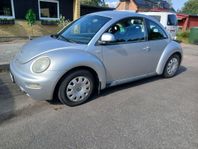 Volkswagen New Beetle 2.0 Highline