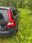 Volvo V70 2.0 F (2009) – Repobjekt / Reservdelsbil