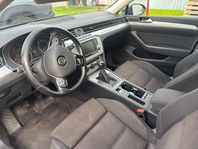 Volkswagen Passat 2015 – säljes pga reparation