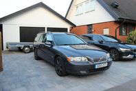 Volvo V70 2.4