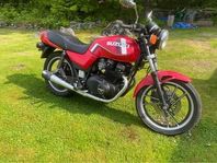 Suzuki GSX400e