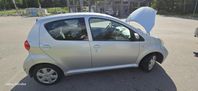 Toyota Aygo 5-dörrar 1.0 VVT-i Euro 4 lågmil.