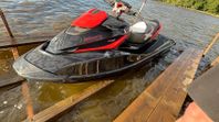 Sea-Doo RXT-X RS260