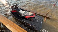 Sea-Doo RXT-X RS260