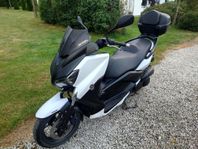 Yamaha X-max 250 