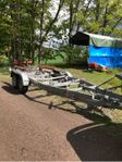 Båttrailer boggie med tipp