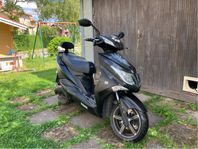 Elmoped Sunra Hawk