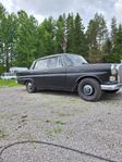 Mercedes-Benz 200 D