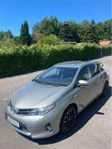 Toyota Auris Hybrid e-CVT 136hk 