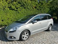 Peugeot 5008 1.6 HDi -Automat Euro5 Panorama/Ny Koppling. 