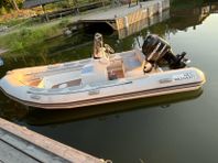 Ribbåt Valiant 570 Sport, Mercury Optimax 115 HK