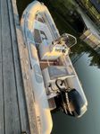 Ribbåt Valiant 570 Sport, Mercury Optimax 115 HK