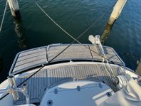 Ryds 23 WA Volvo Penta V6 240 med trailer 30 km/h