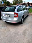 Skoda Octavia Kombi 2.0 TDI Elegance Euro 5