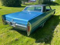 Cadillac  