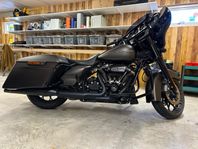 Harley-Davidson Street Glide Special
