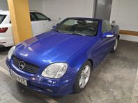 Mercedes-Benz SLK 320