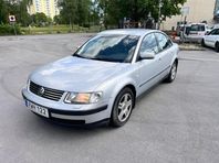 Volkswagen Passat 2.3 V5 TipTronic Basis, Highline Euro 3