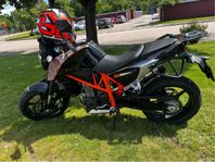KTM 690 DUKE  2012 låg mätare 13223
