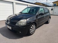 Renault Clio 5-dörrars Halvkombi 1.2 Euro 4 Nybesiktigad