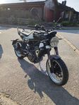 Husqvarna 401 Svartpilen