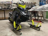 Polaris khaos 850 146” -22 *Finans*