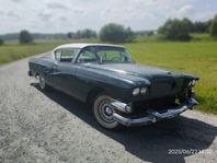 Buick Limited 4-dörrars Riviera 6.0 V8