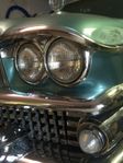 Buick Super 4-dörrars Riviera 6.0 V8