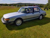 Saab 900 4-dörrars Sedan 2.0