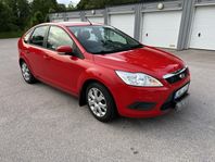 Ford Focus 1.8, Besiktad, Ny servad, Välvårdad