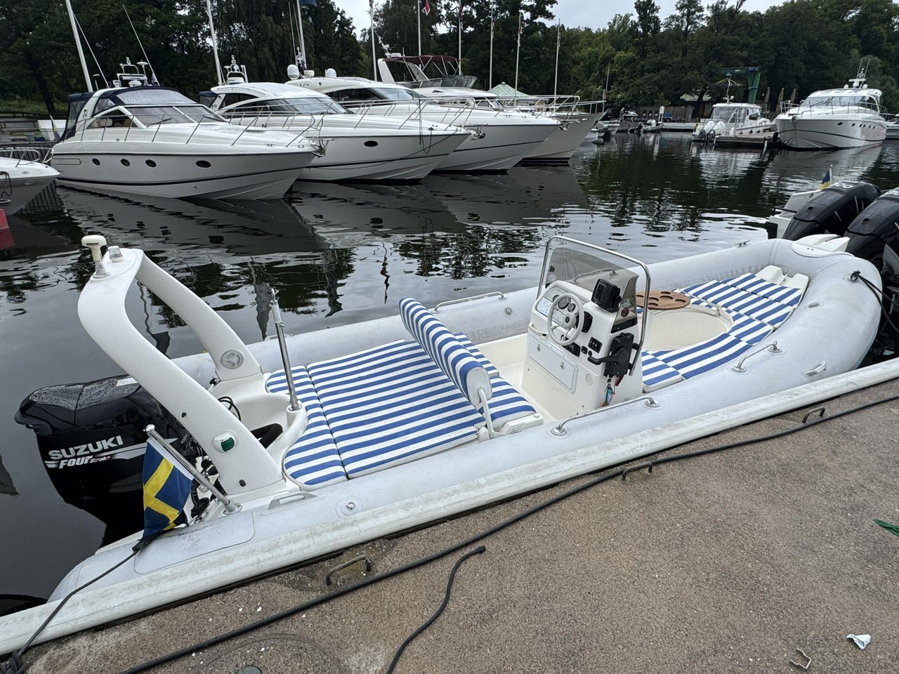 Zodiac 650 Medline II - Suzuk...