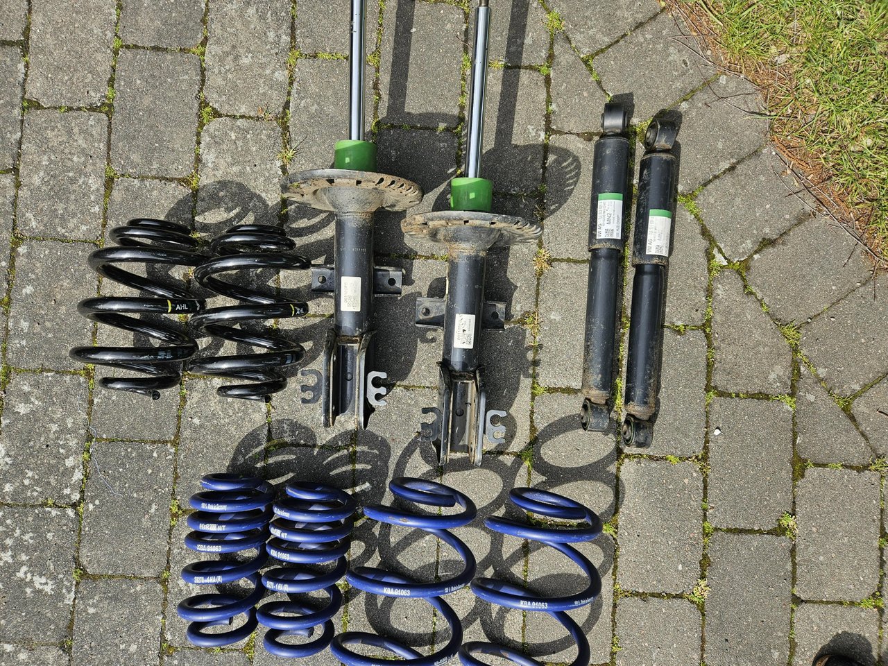 Sänkningssats, stötdämpare, f...