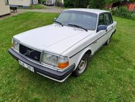 Volvo 240 2.3 GL