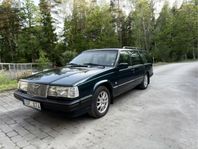 Volvo 945 FTT 165hk Manuell