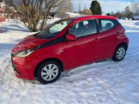 Toyota Aygo 5-dörrar 1.0 VVT-i X-PLAY Touch Euro 6