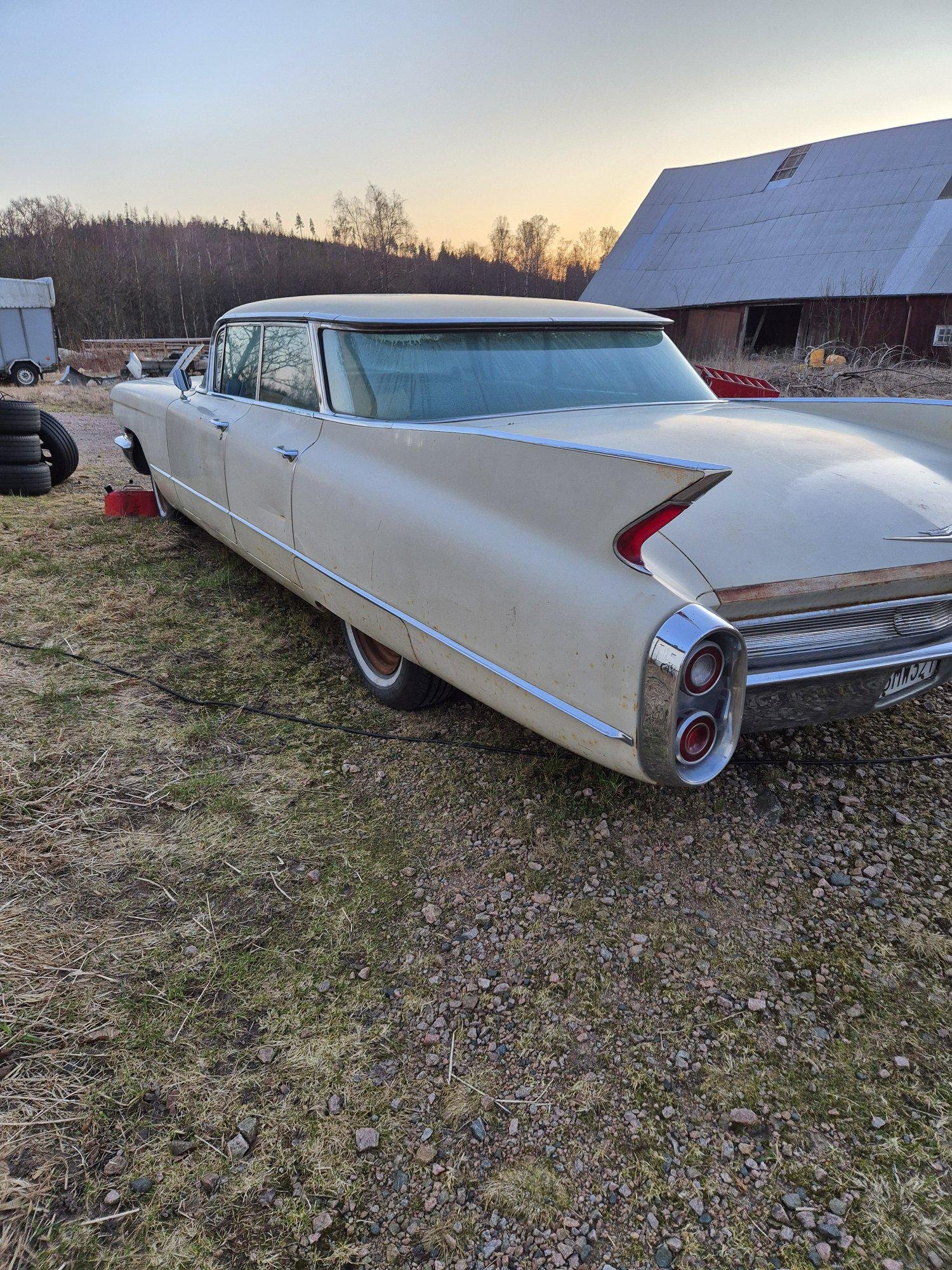 Cadillac Sixty-Two 4-window Sedan 6.4 V8 OHV Hydra-Matic, 4-trinn, 330hk, 1960